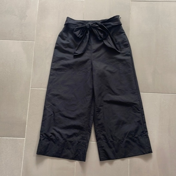 Kate Spade, black cropped culottes, bow front tie - Picture 2 of 14